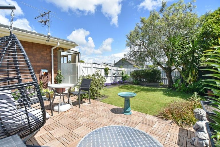 Photo of property in 1/45 Arran Crescent, Woolston, Christchurch, 8062