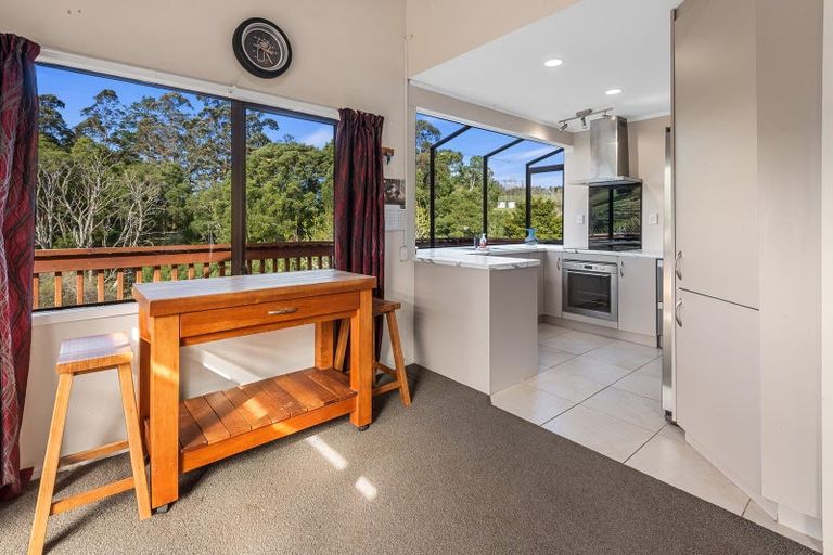 Photo of property in 307 Whananaki North Road, Opuawhanga, Hikurangi, 0181