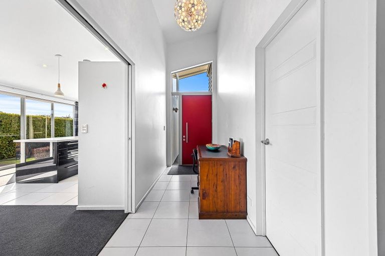Photo of property in 22 Cole Porter Avenue, Mairehau, Christchurch, 8052