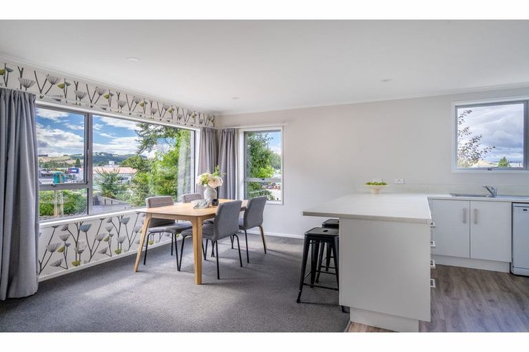 Photo of property in 12 Howard Street, Gore, 9710