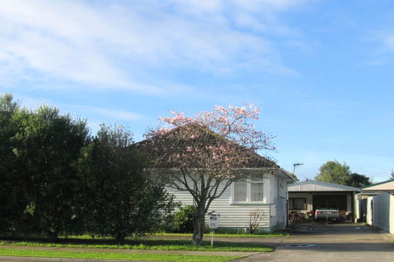 Photo of property in 1029 Saint Aubyn Street West, Saint Leonards, Hastings, 4120