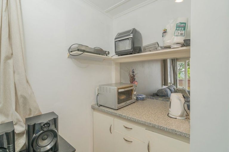 Photo of property in 8a Hannan Road, Whitianga, 3510