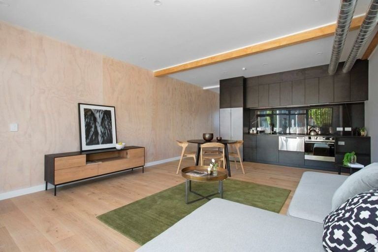 Photo of property in 1/165 Hobsonville Point Road, Hobsonville, Auckland, 0616