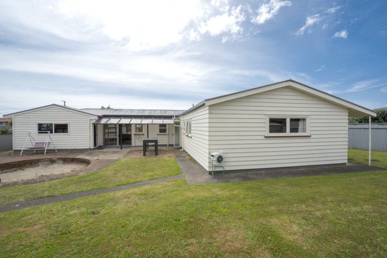 Photo of property in 34 Chadwick Road, Greerton, Tauranga, 3112