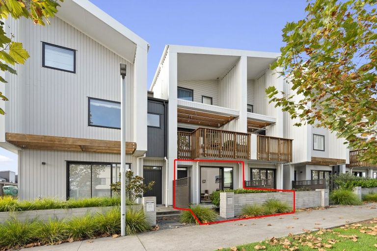 Photo of property in 90 Squadron Drive, Hobsonville, Auckland, 0616