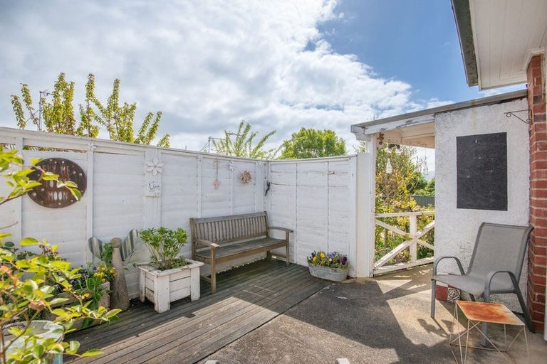 Photo of property in 5 Dryden Street, Normanby, Dunedin, 9010