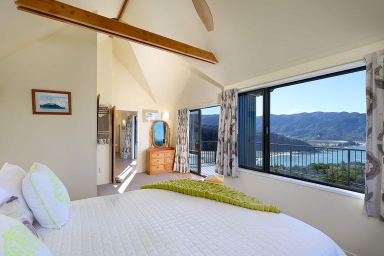 Photo of property in 102 Tokongawa Drive, Kaiteriteri, Motueka, 7197