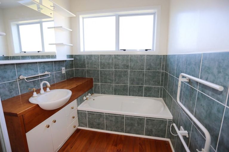 Photo of property in 17 Riwai Street, Templeton, Christchurch, 8042