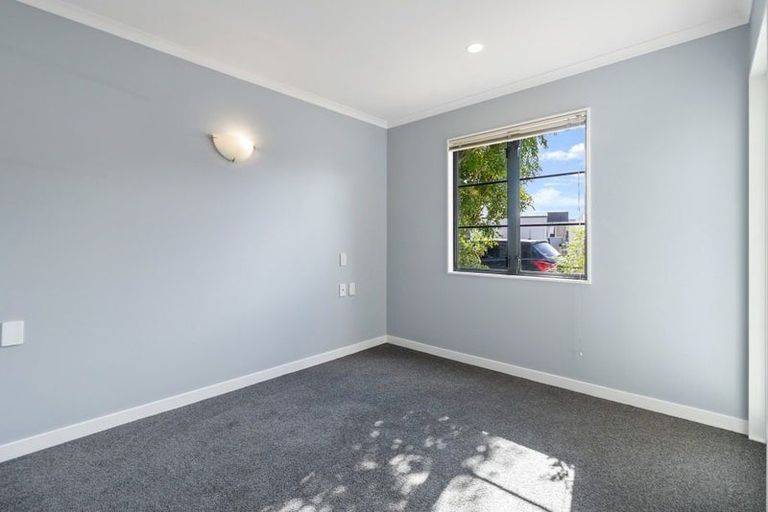 Photo of property in St Claire Village, 160/172 Mcleod Road, Te Atatu South, Auckland, 0610