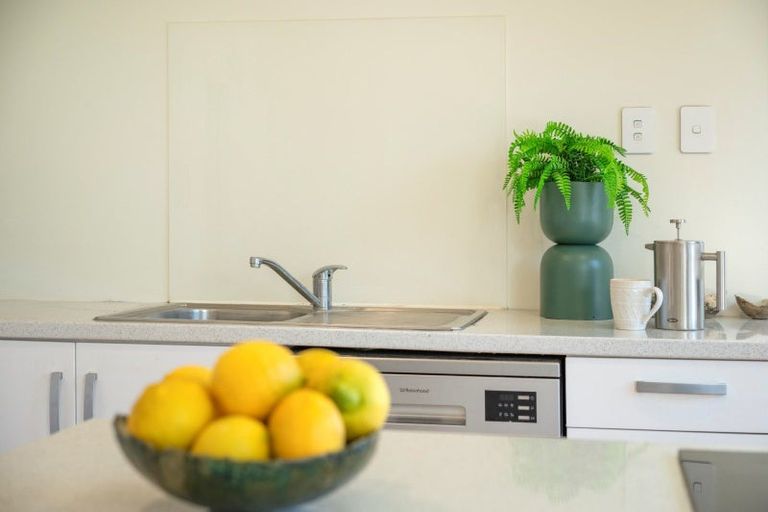 Photo of property in 60 Pemberton Crescent, Greerton, Tauranga, 3112