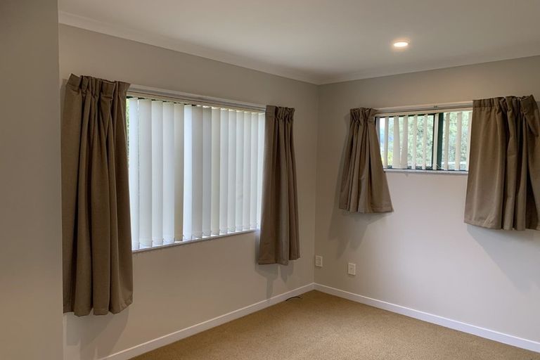 Photo of property in 1 Adkin Avenue, Levin, 5510