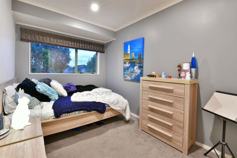 Photo of property in 87 Alec Craig Way, Gulf Harbour, Whangaparaoa, 0930