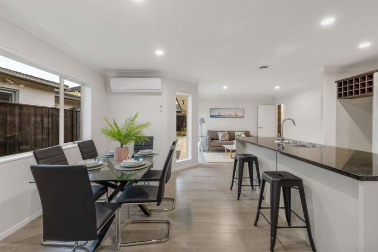 Photo of property in 11 Thyme Court, Flat Bush, Auckland, 2016