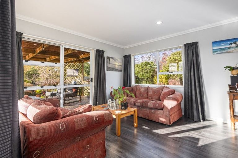 Photo of property in 840 Makerua Road, Tokomaru, Palmerston North, 4474