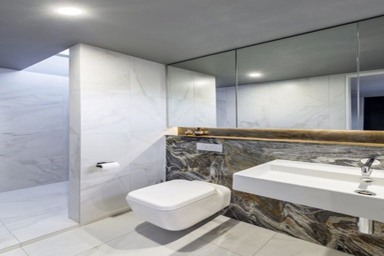 Photo of property in 12 Edgeware Road, St Albans, Christchurch, 8014