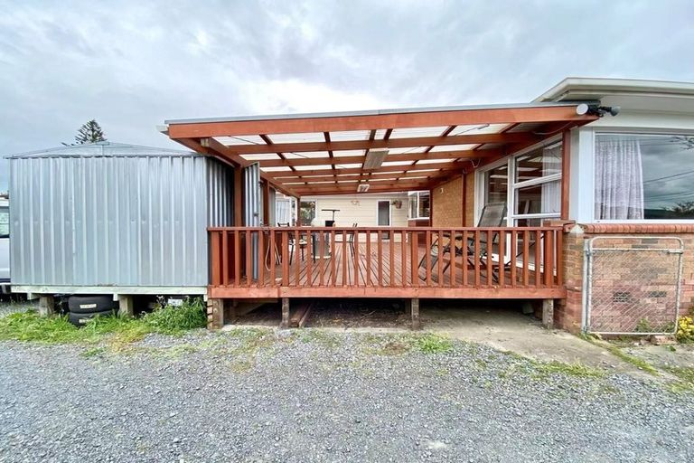 Photo of property in 7 Huia Road, Papatoetoe, Auckland, 2025