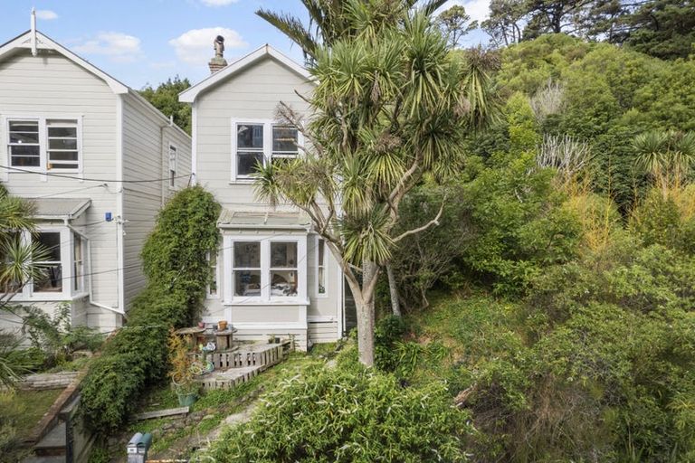 Photo of property in 75 Honiana Te Puni Street, Aro Valley, Wellington, 6021