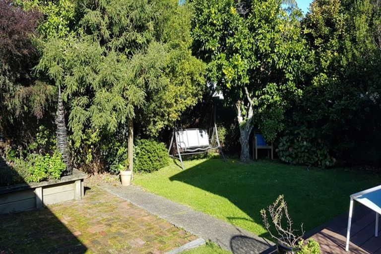 Photo of property in 39 Kiwi Street, Alicetown, Lower Hutt, 5010