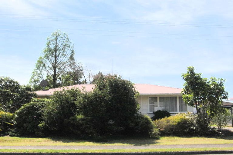Photo of property in 36 Mckee Avenue, Fenton Park, Rotorua, 3010