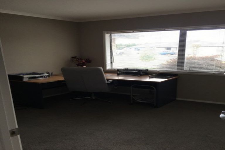 Photo of property in 38 Willowside Place, Amberley, 7410