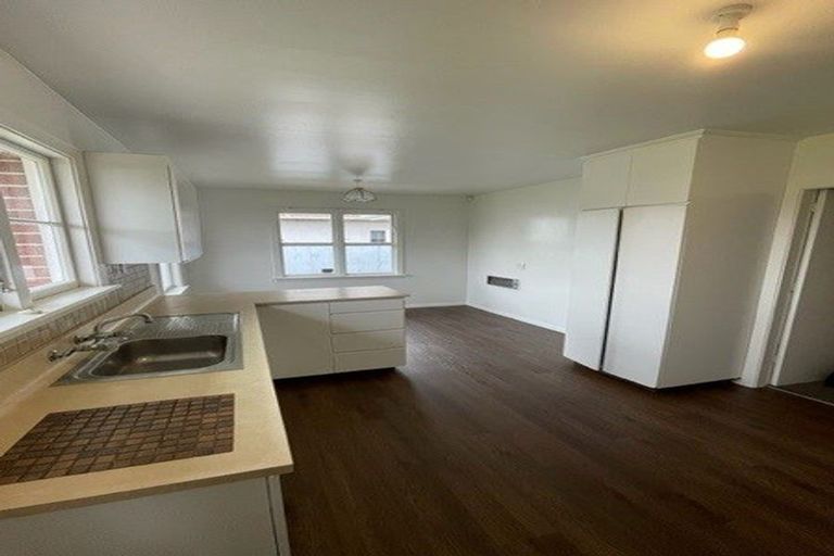 Photo of property in 123 Marshland Road, Shirley, Christchurch, 8061