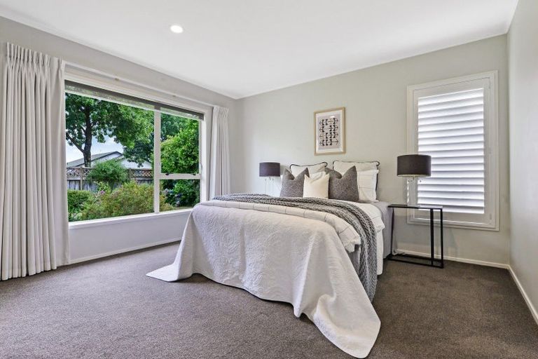 Photo of property in 10 Admiral Crescent, Flagstaff, Hamilton, 3210