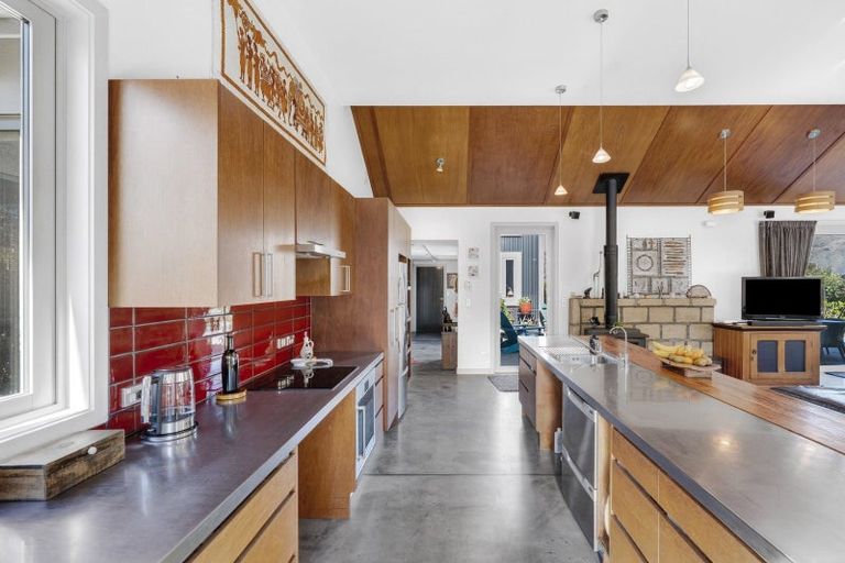 Photo of property in 19 Infinity Drive, Wanaka, 9305