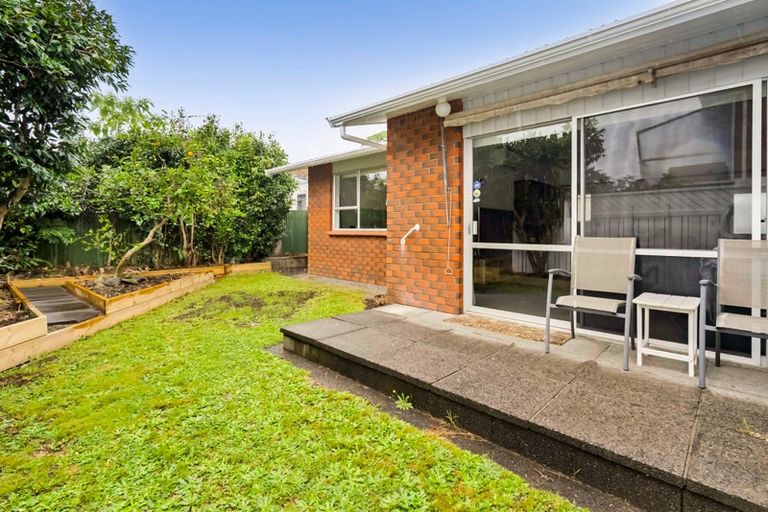 Photo of property in 3b Bideford Street, Brooklands, New Plymouth, 4310