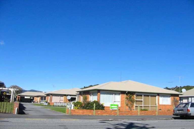 Photo of property in 107a Shakespeare Street, Greymouth, 7805