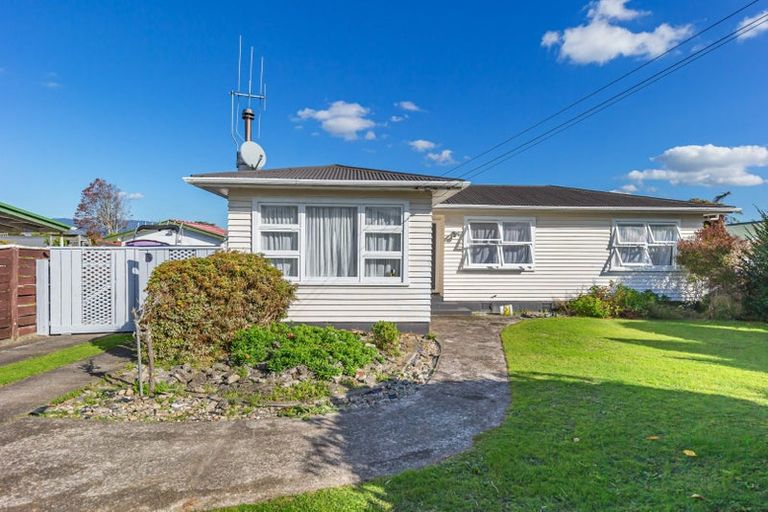Photo of property in 41 Read Street, Levin, 5510