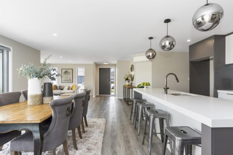 Photo of property in 58 Penetaka Heights, Pyes Pa, Tauranga, 3112