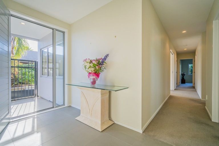 Photo of property in 18 Cobham Lane, Whitianga, 3510
