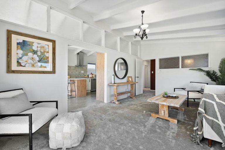 Photo of property in 292 Beach Road, Campbells Bay, Auckland, 0630