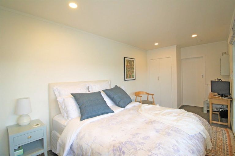 Photo of property in 105 Waireka Place, Whangamata, 3620