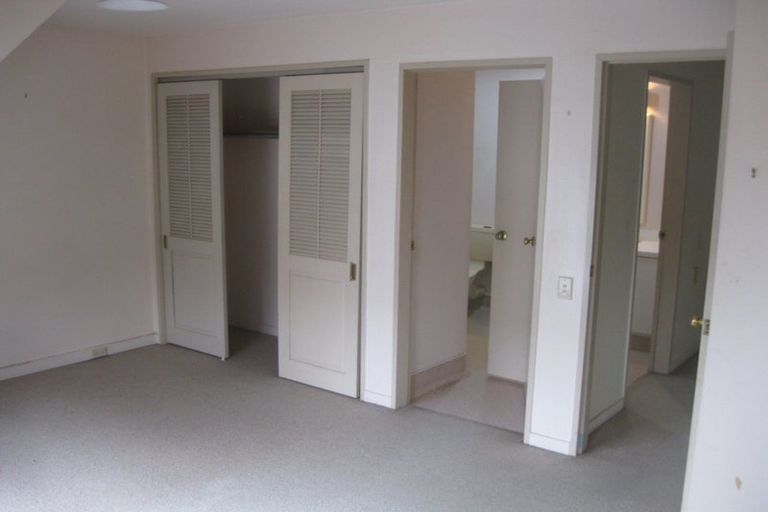 Photo of property in 218b Tinakori Road, Thorndon, Wellington, 6011