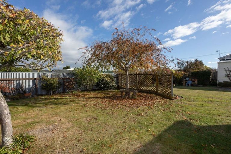 Photo of property in 8 Thyra Street, Dannevirke, 4930