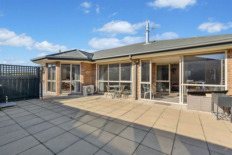 Photo of property in 22 Masefield Drive, Rolleston, 7614