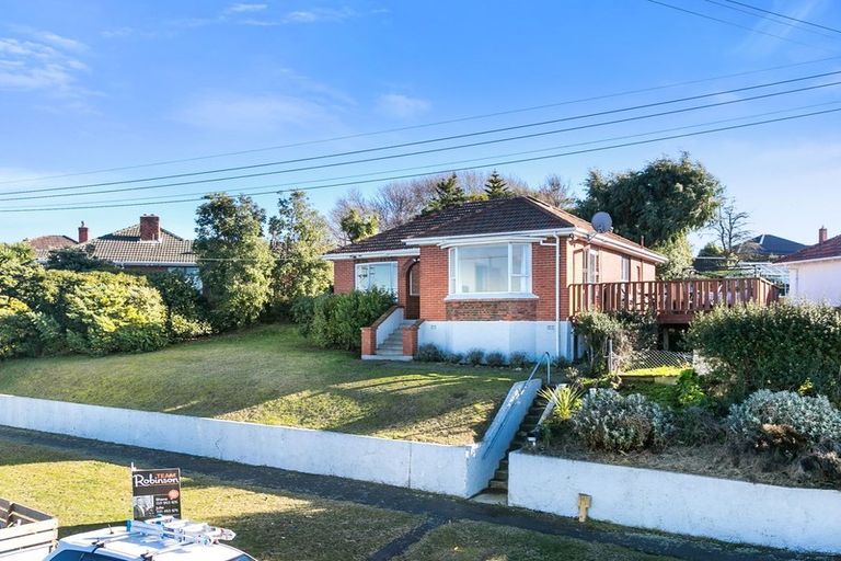 Photo of property in 118 Forfar Street, Clyde Hill, Dunedin, 9011