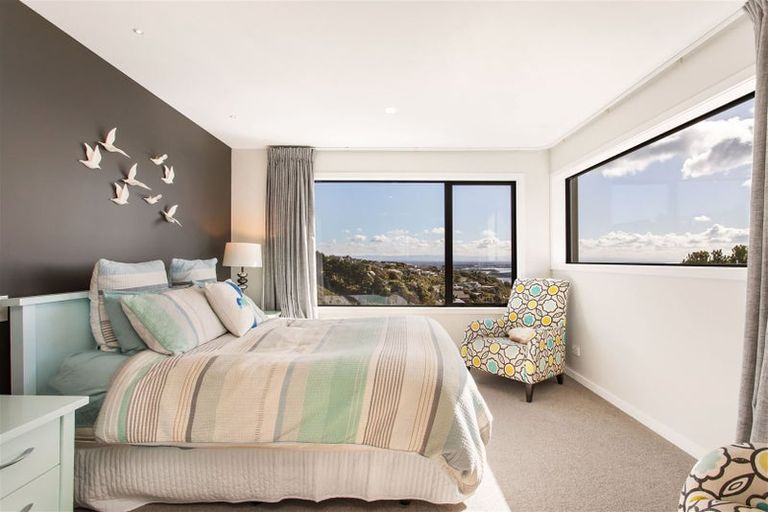 Photo of property in 2 John Monck Lane, Redcliffs, Christchurch, 8081