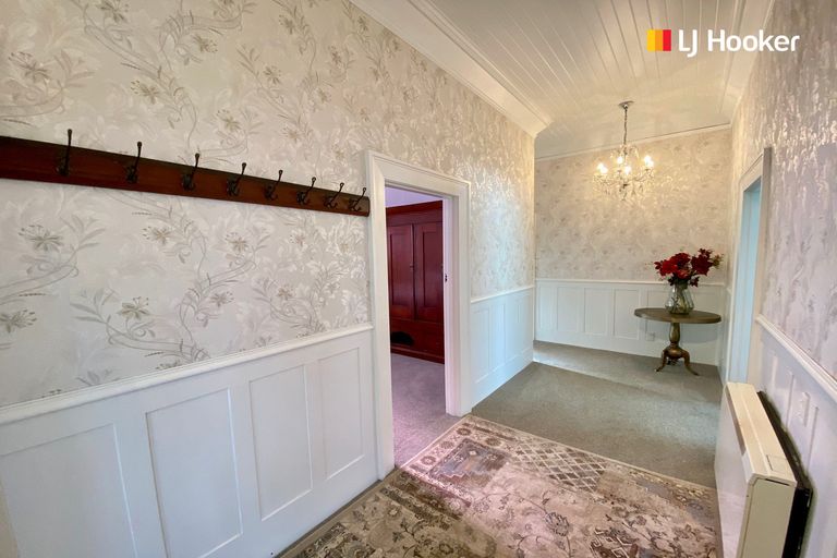 Photo of property in 10 Moana Crescent, Musselburgh, Dunedin, 9013