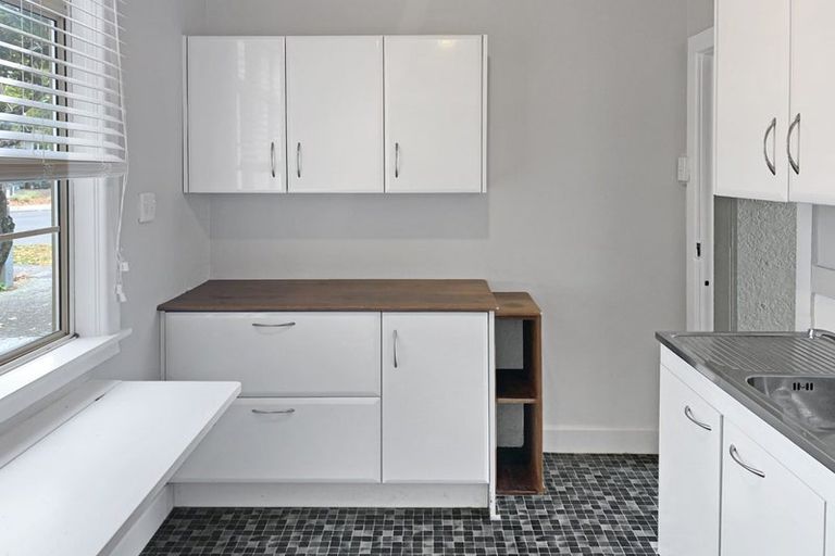 Photo of property in 109 Victoria Avenue, Hokowhitu, Palmerston North, 4410