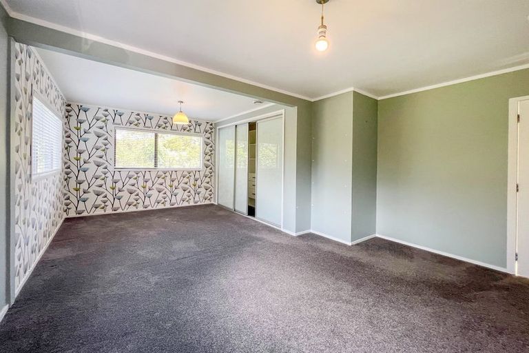 Photo of property in 22 Blundell Place, Chatswood, Auckland, 0626