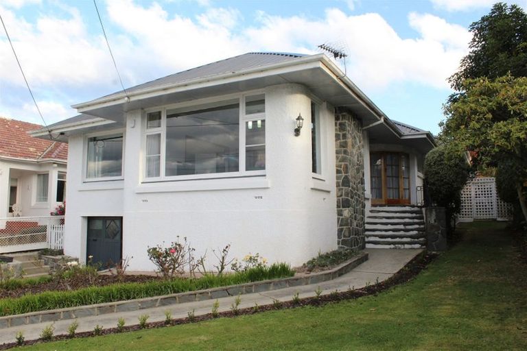 Photo of property in 131 Eglinton Road, Mornington, Dunedin, 9011