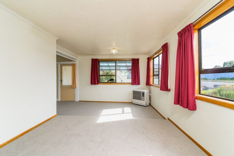 Photo of property in 1 Clark Street, Owaka, 9535