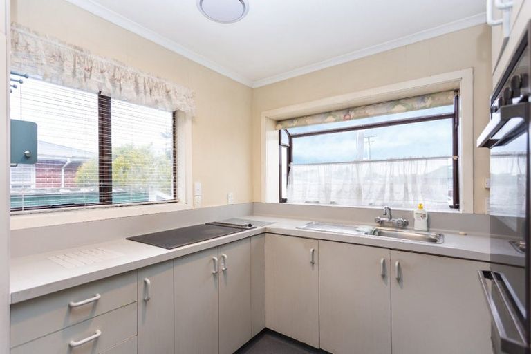 Photo of property in 6 Greenhurst Street, Sockburn, Christchurch, 8042