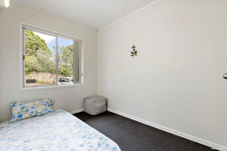 Photo of property in 9/66 Astley Avenue, New Lynn, Auckland, 0600