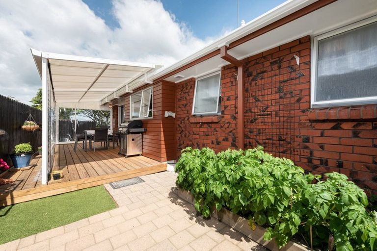 Photo of property in 16 Idesia Grove, Matua, Tauranga, 3110