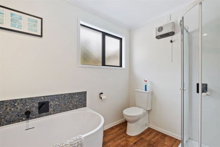 Photo of property in 12 Achray Street, Waiau, 7332