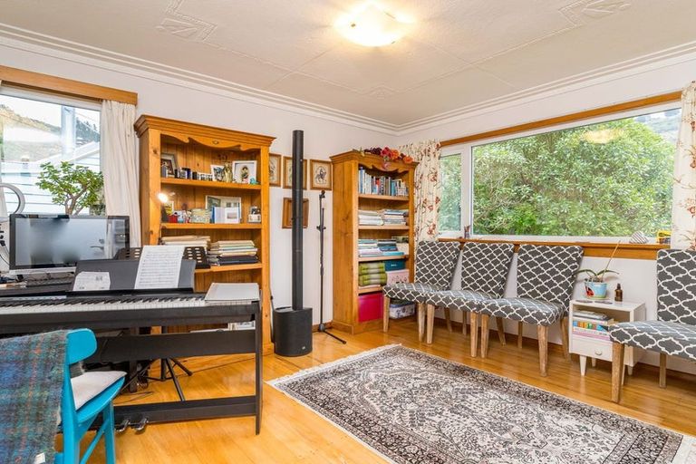 Photo of property in 6 Harbour Terrace, Careys Bay, Port Chalmers, 9023