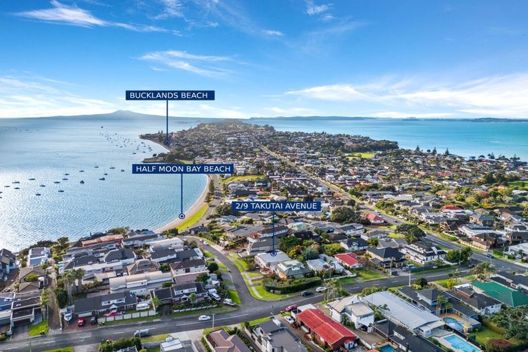 Photo of property in 2/9 Takutai Avenue, Bucklands Beach, Auckland, 2012
